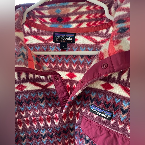 Patagonia Synchilla Pullover Sweater Kuta Klash Dark Red Currant Red Size XL - Picture 4 of 4
